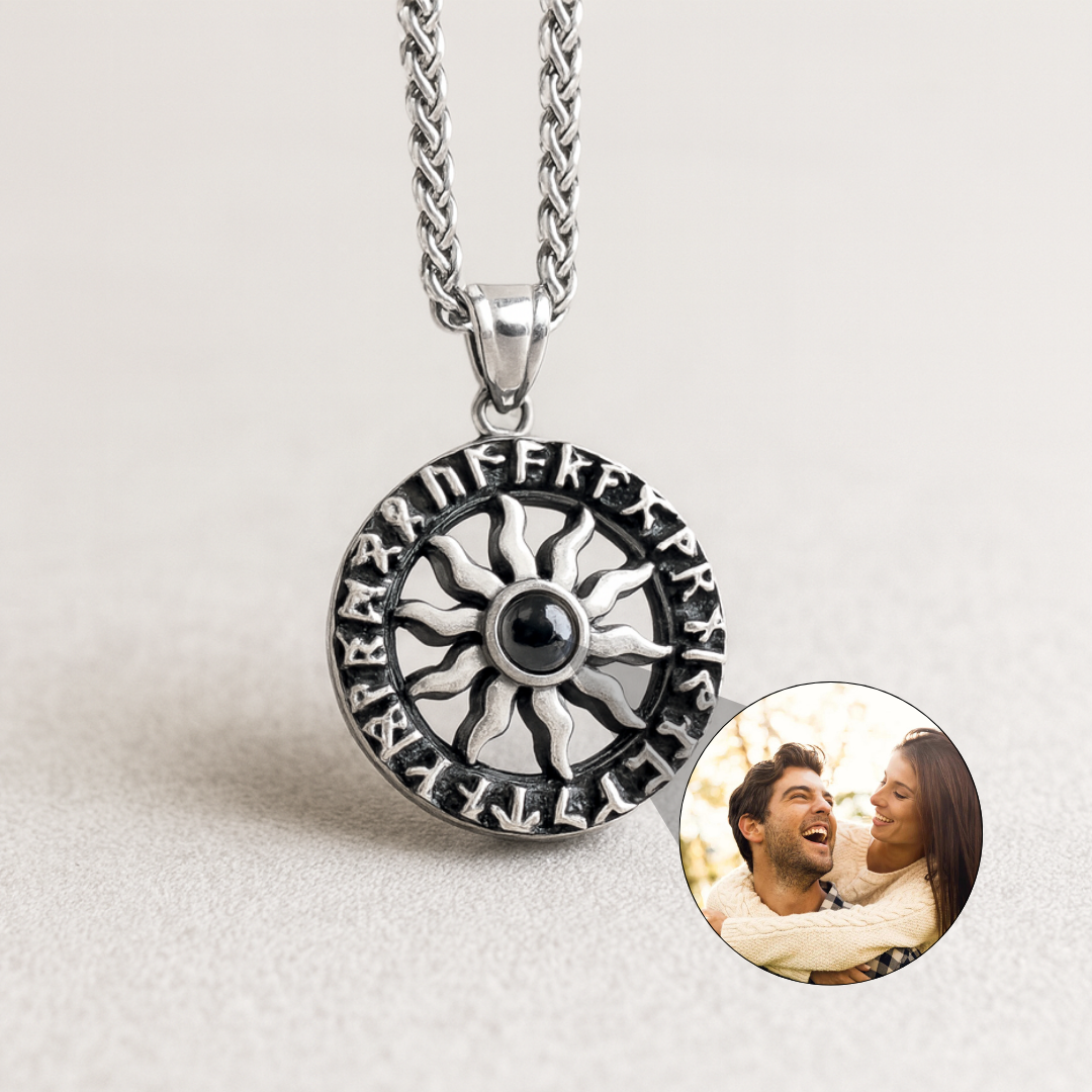 Remember™ Collana Amuleto del Sole personalizzata con foto | Acciaio Inossidabile