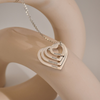 Collana Claire con Cuori Concentrici personalizzata con Incisioni - Acciaio Inossidabile