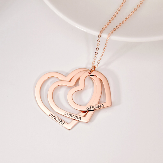 Collana Claire con Cuori Concentrici personalizzata con Incisioni - Acciaio Inossidabile